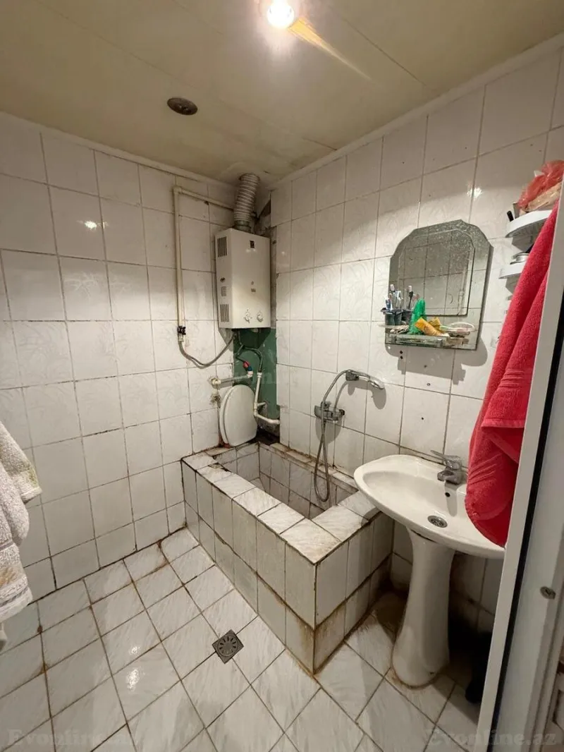 Satılır 3 otaqlı Mənzil Köhnə tikili 62 m² Xətai r. - şəkil 22