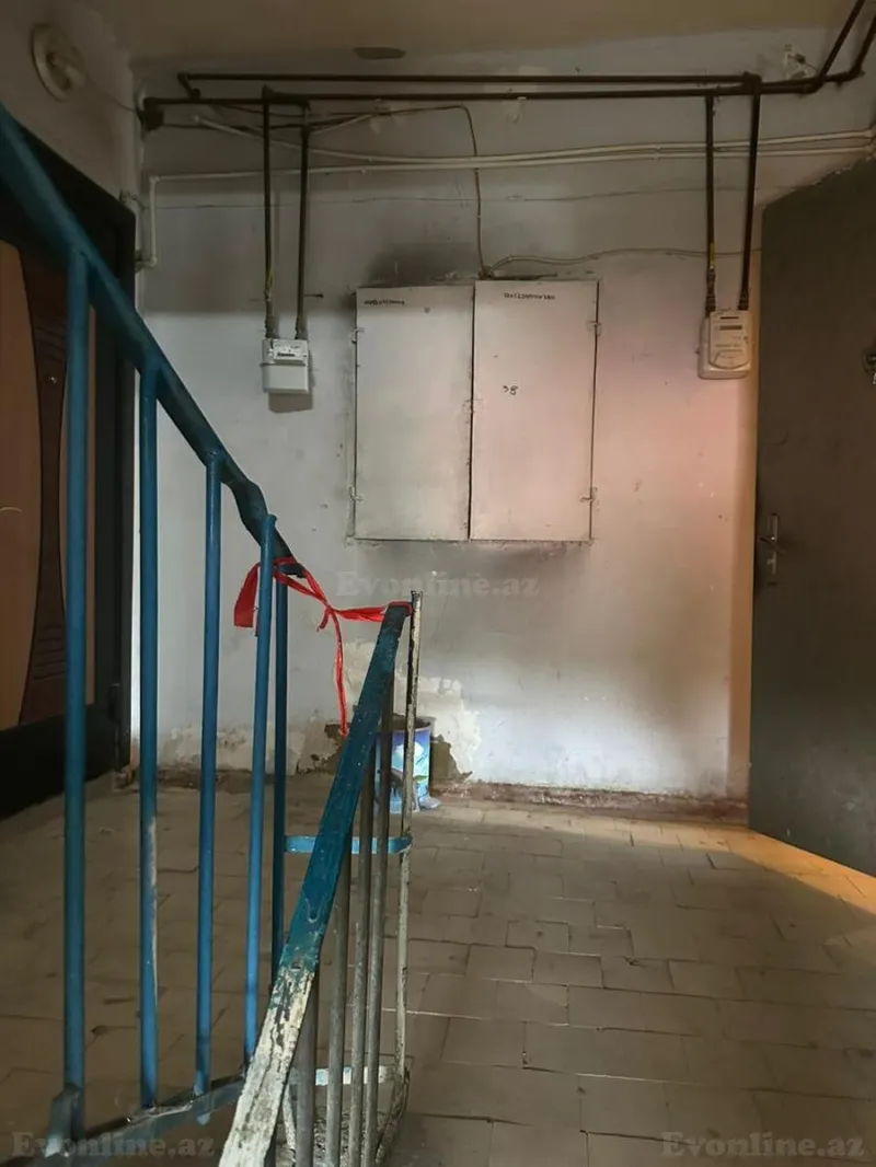Satılır 4 otaqlı Mənzil Köhnə tikili 130 m² Sabunçu r. - şəkil 28
