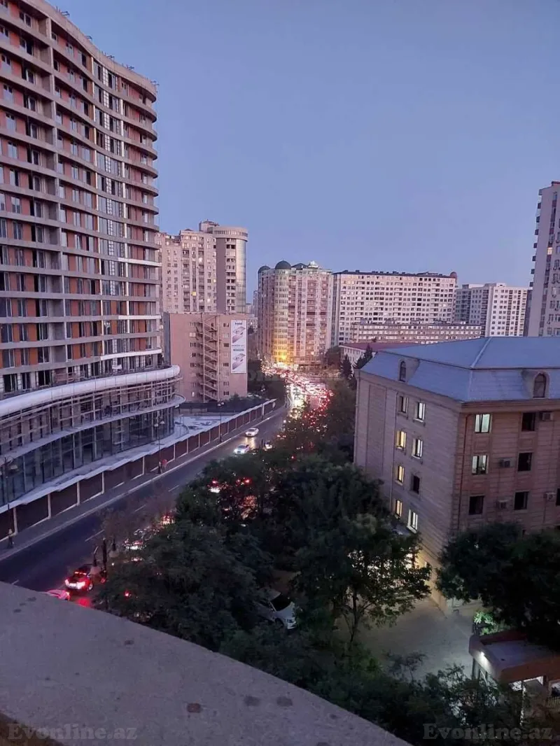 Kirayə verilir 2 otaqlı Mənzil Yeni tikili 113 m² Gənclik m. - şəkil 4