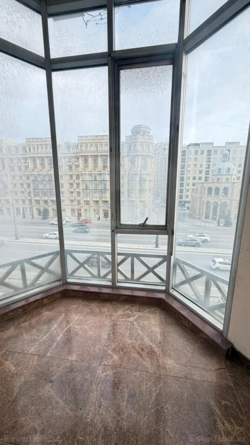 Kirayə verilir 3 otaqlı Mənzil Yeni tikili 120 m² Nəriman Nərimanov m. - şəkil 16