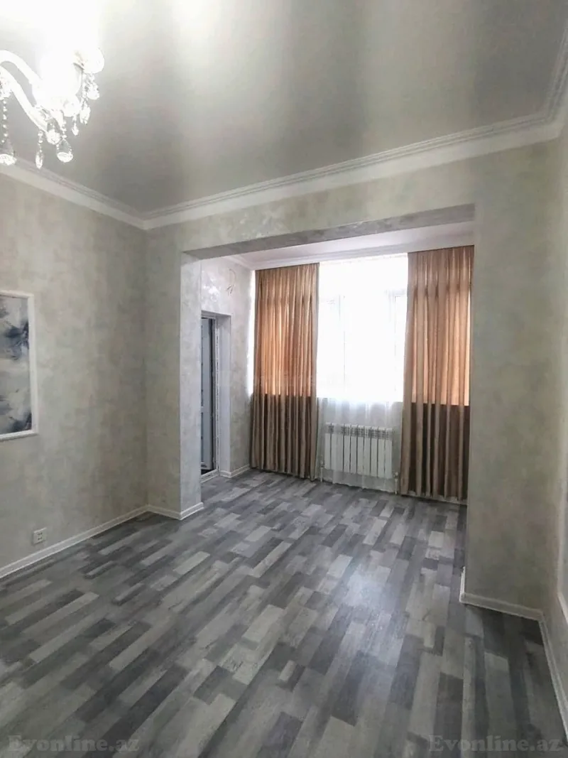 Satılır 3 otaqlı Mənzil Köhnə tikili 60 m² 5-ci mikrorayon