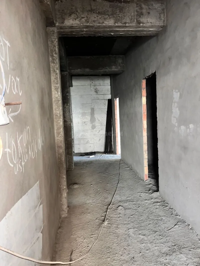 Satılır 4 otaqlı Mənzil Yeni tikili 210 m² Elmlər Akademiyası m. - şəkil 18