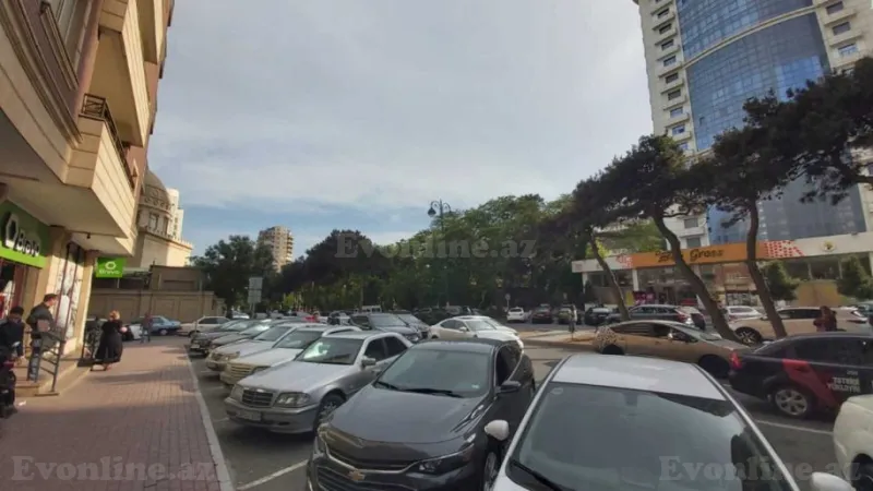 Kirayə verilir Ofis 19 m² Nizami m. - şəkil 12