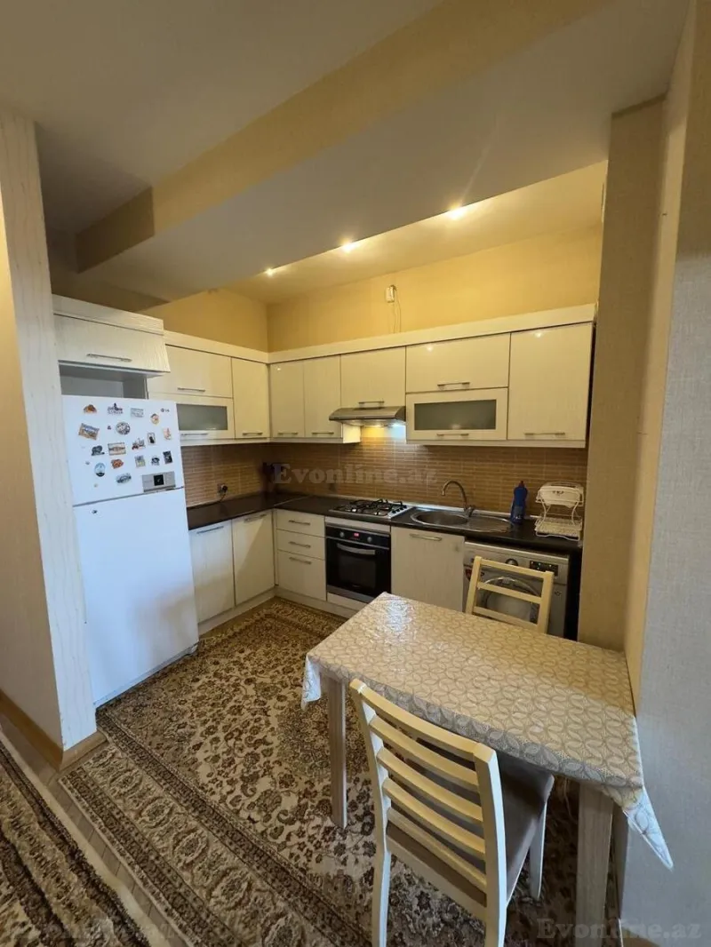 Kirayə verilir 3 otaqlı Mənzil Yeni tikili 75 m² 9-cu mikrorayon