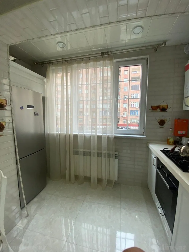 Satılır 3 otaqlı Mənzil Köhnə tikili 90 m² Yeni Yasamal - şəkil 16