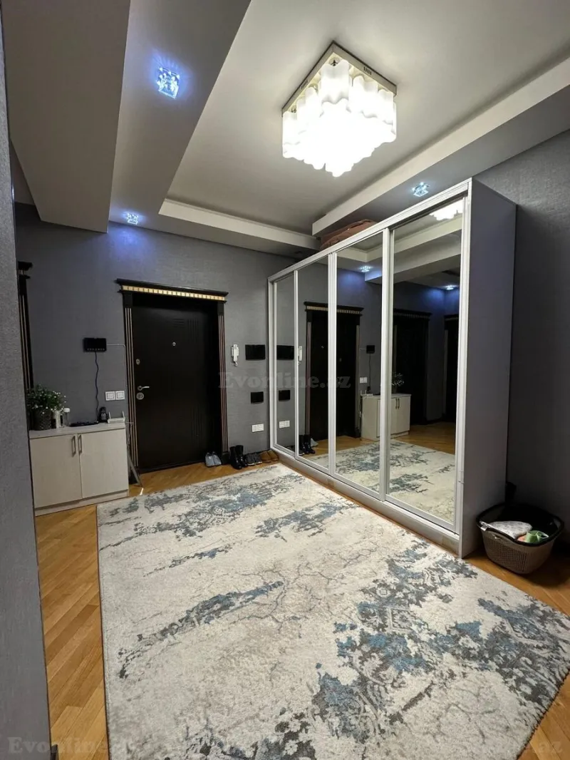 Satılır 2 otaqlı Mənzil Yeni tikili 90 m² Xətai r. - şəkil 12