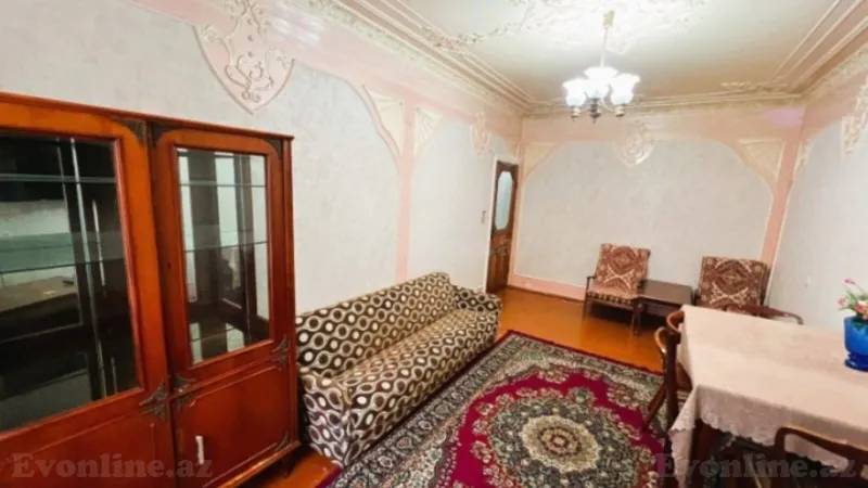 Satılır 3 otaqlı Mənzil Köhnə tikili 65 m² Əhmədli