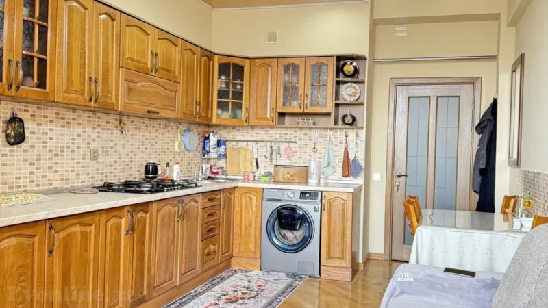 Satılır 3 otaqlı Mənzil Yeni tikili 110 m² 8 Noyabr m. - şəkil 21