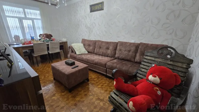 Satılır 3 otaqlı Mənzil Köhnə tikili 82 m² 8 Noyabr m. - şəkil 2