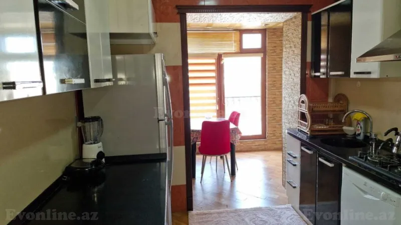 Kirayə verilir 3 otaqlı Mənzil Köhnə tikili 150 m² Qaradağ r. - şəkil 14