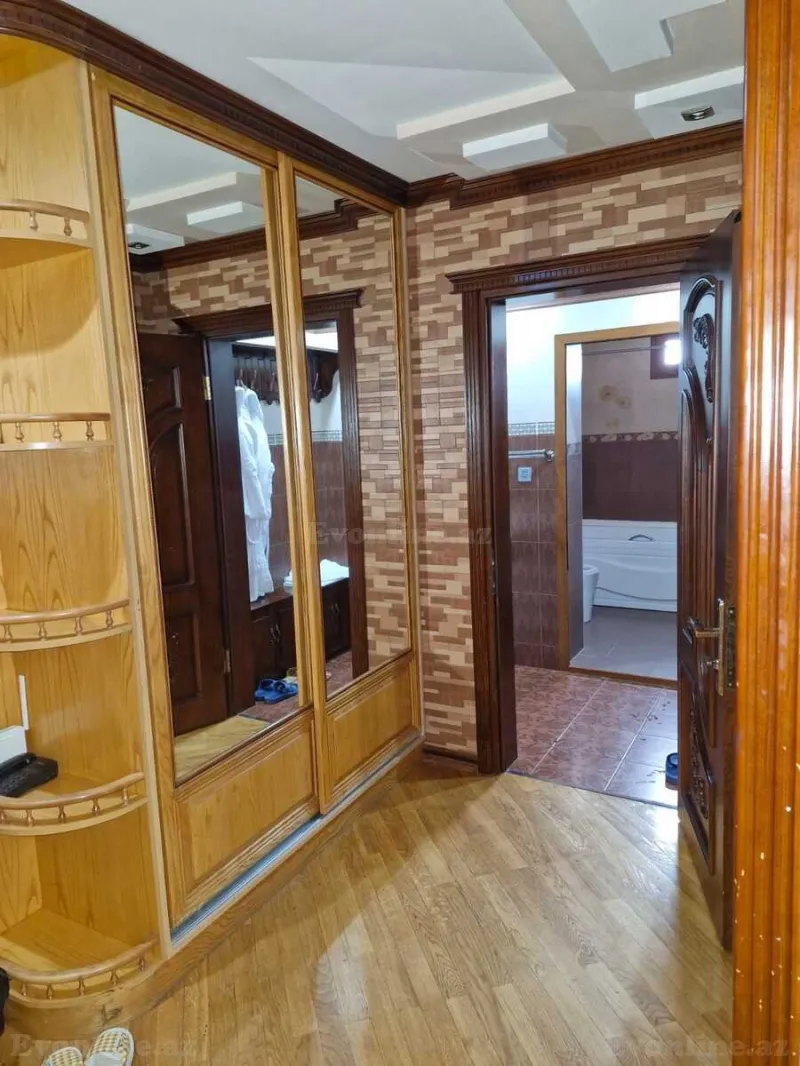 Kirayə verilir 3 otaqlı Mənzil Köhnə tikili 150 m² Qaradağ r. - şəkil 19