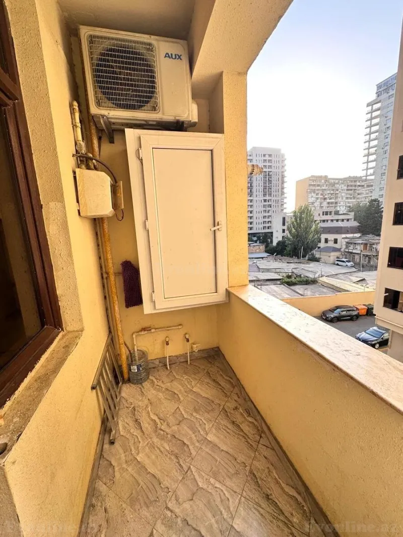 Satılır 3 otaqlı Mənzil Yeni tikili 115 m² 28 May m. - şəkil 21