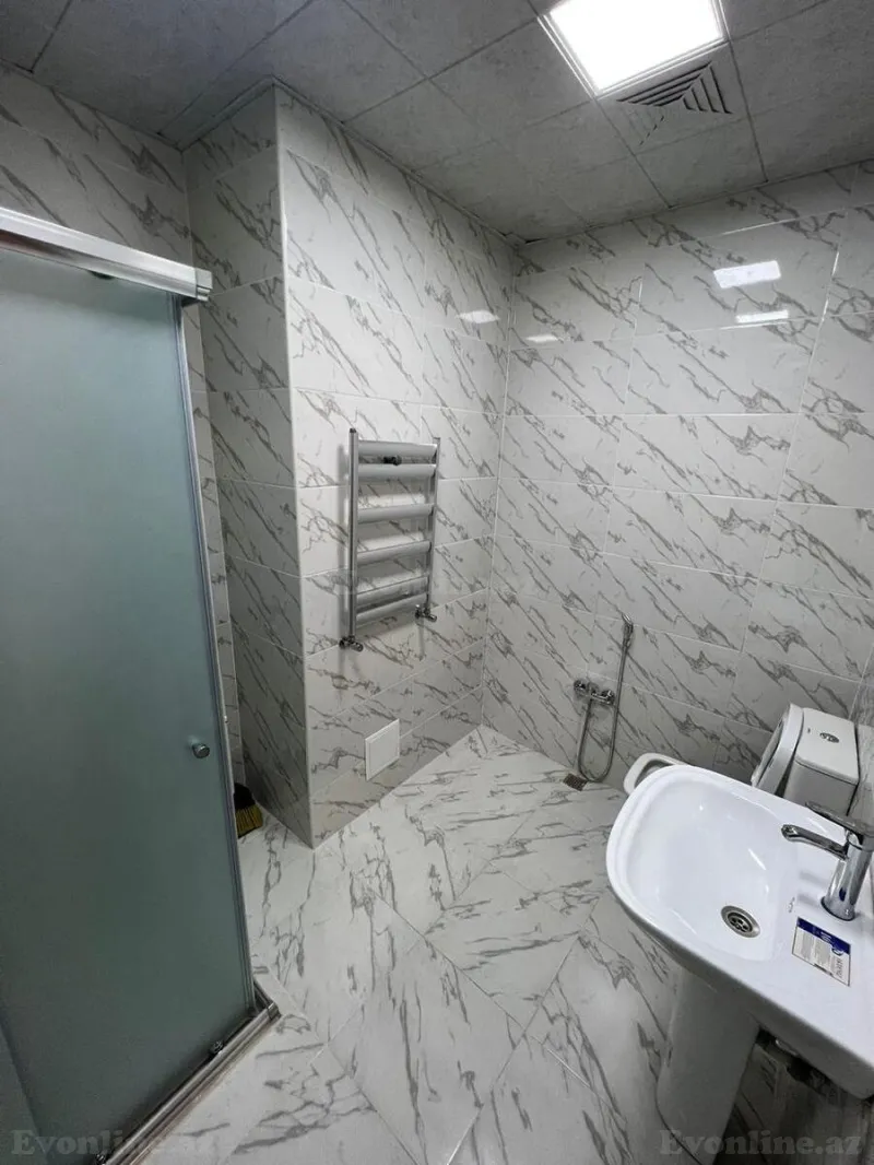 Kirayə verilir 1 otaqlı Mənzil Yeni tikili 50 m² 28 May m. - şəkil 4