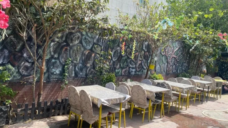 Kirayə verilir Obyekt 350 m² 8 Noyabr m. - şəkil 4