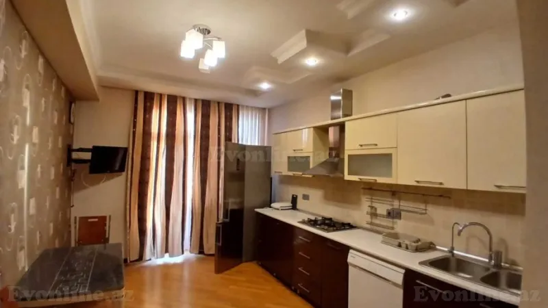Satılır 3 otaqlı Mənzil Yeni tikili 180 m² Nəriman Nərimanov m. - şəkil 8