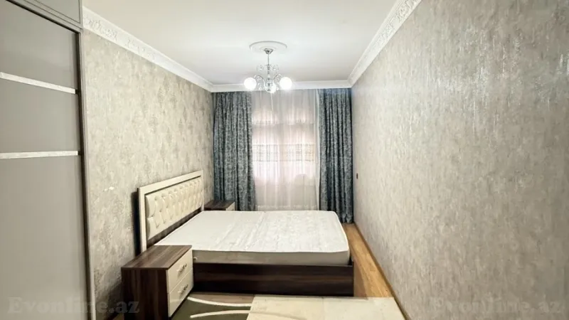 Kirayə verilir 3 otaqlı Mənzil Köhnə tikili 60 m² Xalqlar Dostluğu m.