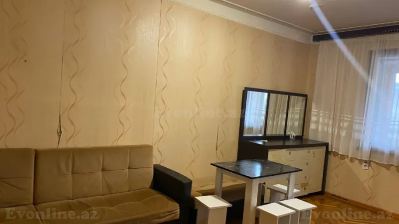 Kirayə verilir 2 otaqlı Mənzil Köhnə tikili 50 m² Memar Əcəmi m. - şəkil 2