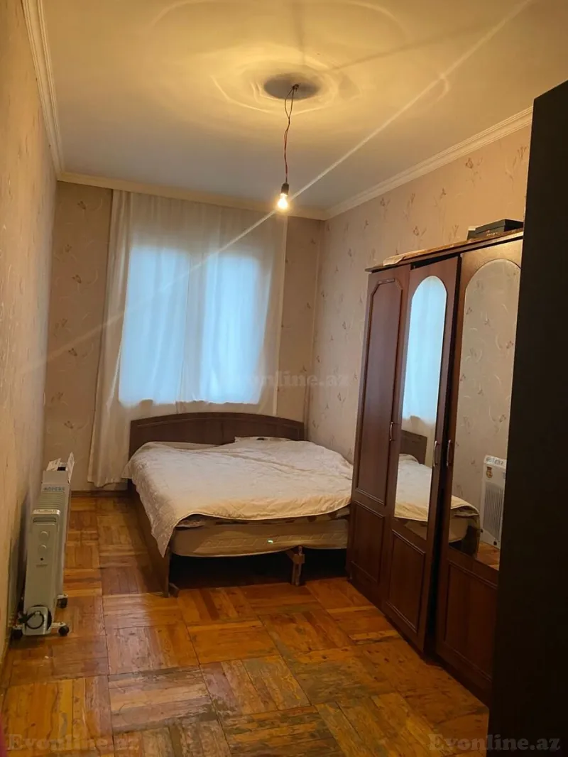 Kirayə verilir 2 otaqlı Mənzil Köhnə tikili 50 m² Memar Əcəmi m. - şəkil 3