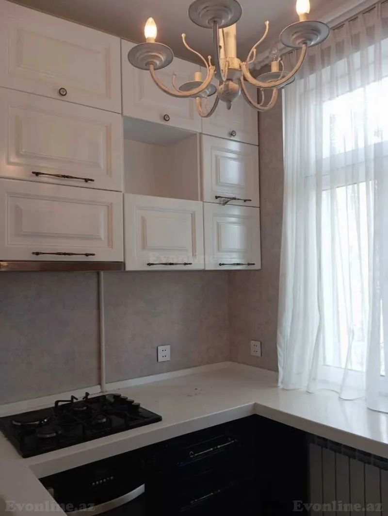 Kirayə verilir 2 otaqlı Mənzil Köhnə tikili 50 m² 28 May m. - şəkil 3