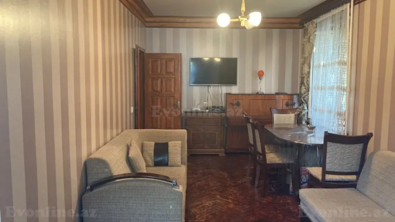 Satılır 3 otaqlı Mənzil Köhnə tikili 65 m² Biləcəri