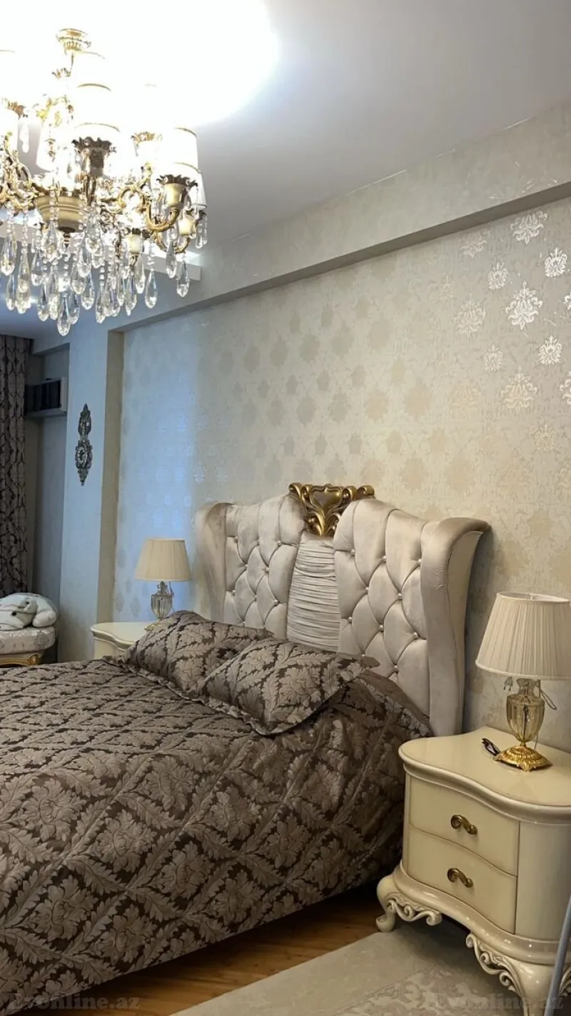 Satılır 4 otaqlı Mənzil Yeni tikili 200 m² Nəsimi r. - şəkil 6