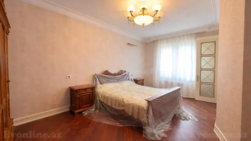 Satılır 4 otaqlı Mənzil Yeni tikili 250 m² İçərişəhər m. - şəkil 9