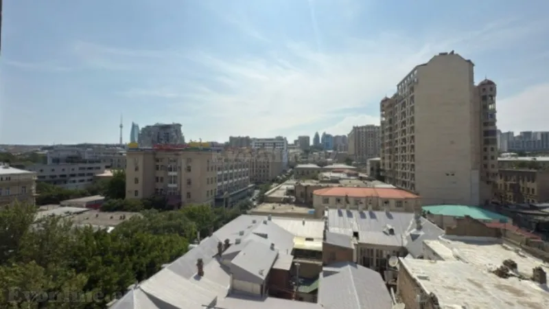 Satılır 4 otaqlı Mənzil Yeni tikili 250 m² İçərişəhər m. - şəkil 13