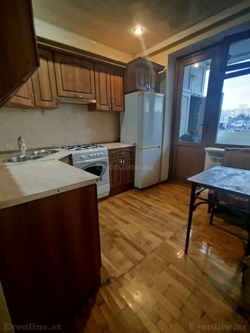 Kirayə verilir 3 otaqlı Mənzil Köhnə tikili 80 m² Həzi Aslanov m. - şəkil 10