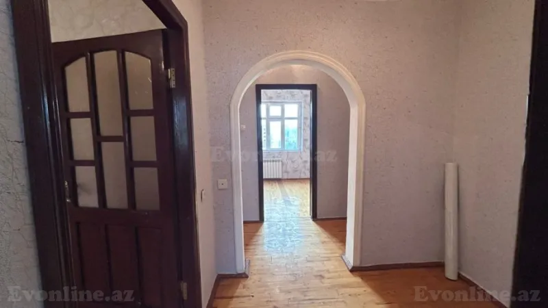 Satılır 3 otaqlı Mənzil Köhnə tikili 80 m² Sabunçu r. - şəkil 2