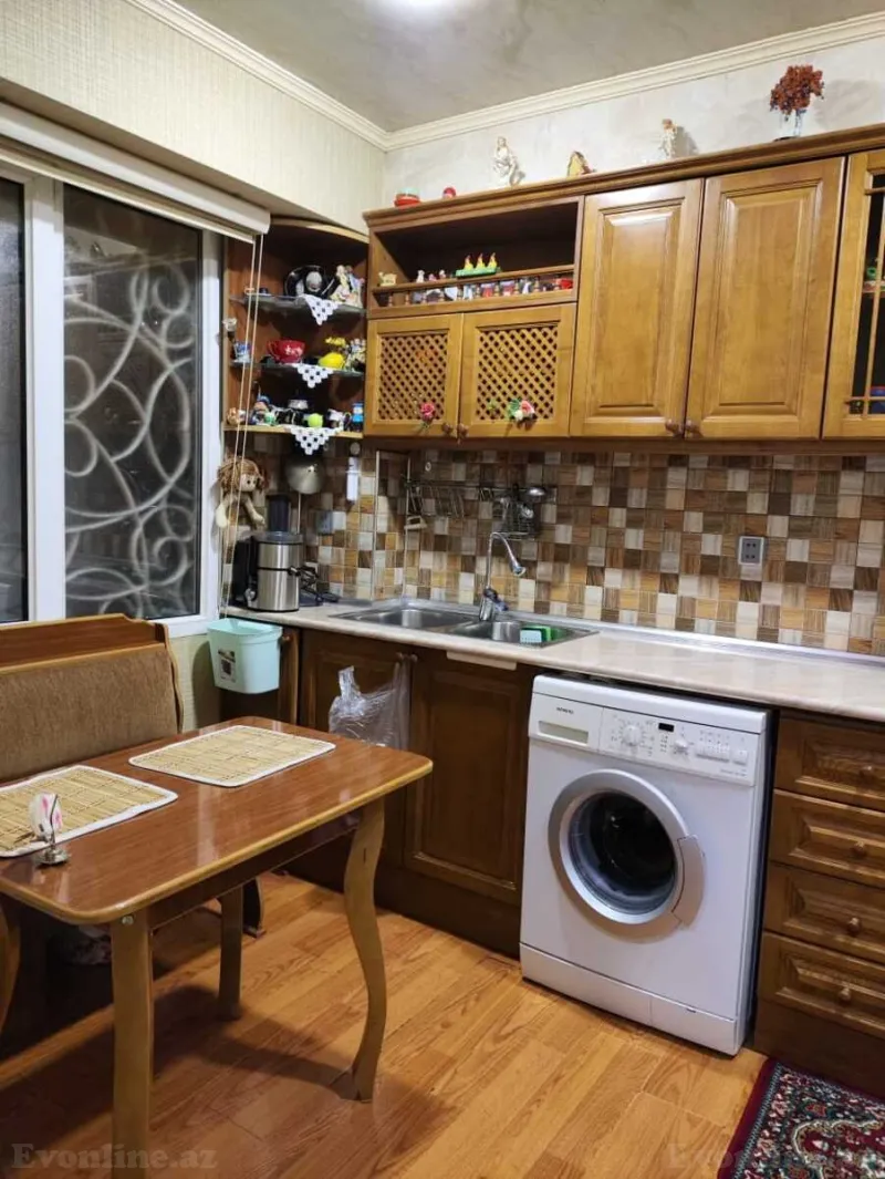 Satılır 3 otaqlı Mənzil Köhnə tikili 100 m² Gənclik m. - şəkil 10