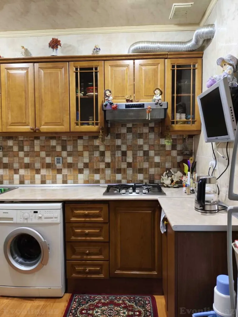 Satılır 3 otaqlı Mənzil Köhnə tikili 100 m² Gənclik m. - şəkil 13