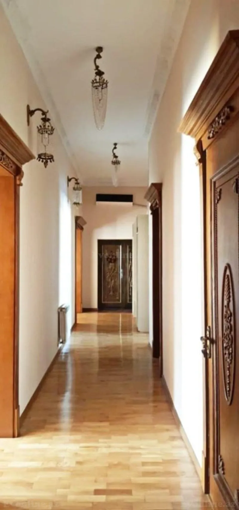 Satılır 5 otaqlı Mənzil Köhnə tikili 250 m² İçərişəhər m. - şəkil 3