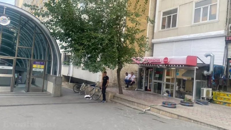 Bakı, Nəsimi r., 8 Noyabr m.da 4 otaqlı ofis kirayə verilir