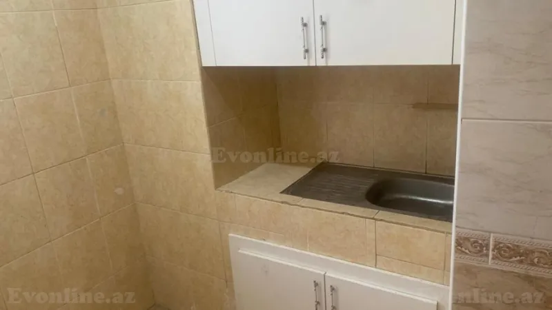 Kirayə verilir Ofis 100 m² 8 Noyabr m. - şəkil 2