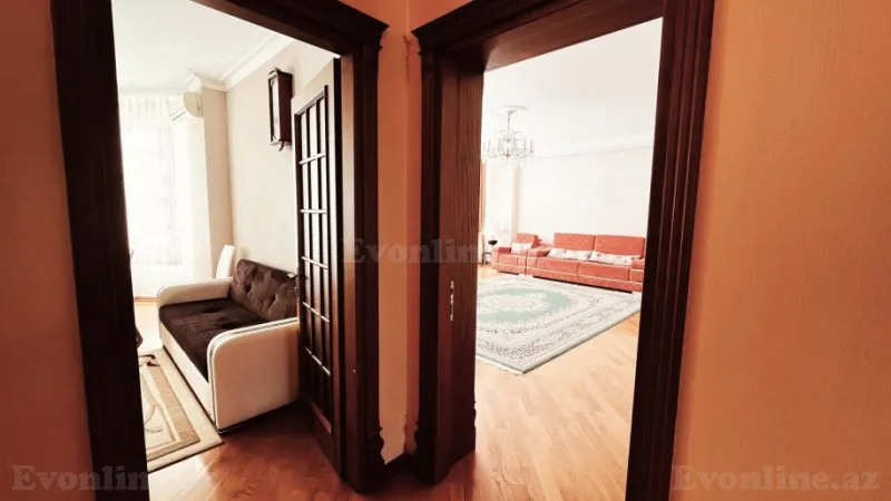 Satılır 5 otaqlı Mənzil Yeni tikili 200 m² 28 May m. - şəkil 13