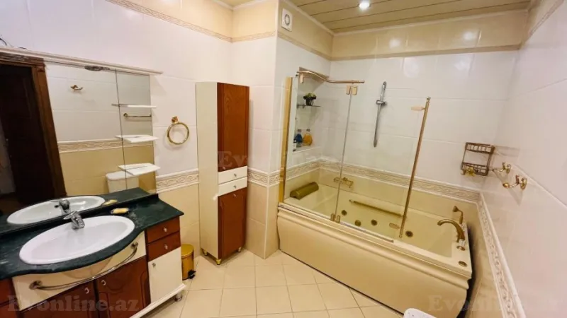 Satılır 5 otaqlı Mənzil Yeni tikili 200 m² 28 May m. - şəkil 15