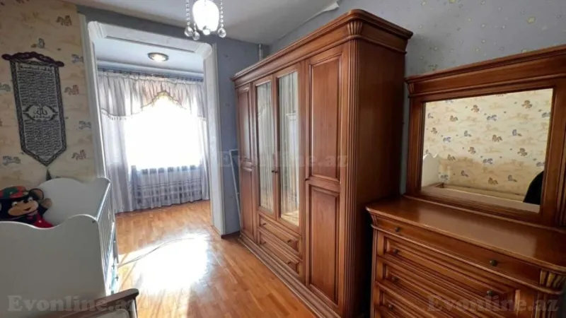 Satılır 3 otaqlı Mənzil Köhnə tikili 100 m² Elmlər Akademiyası m. - şəkil 8