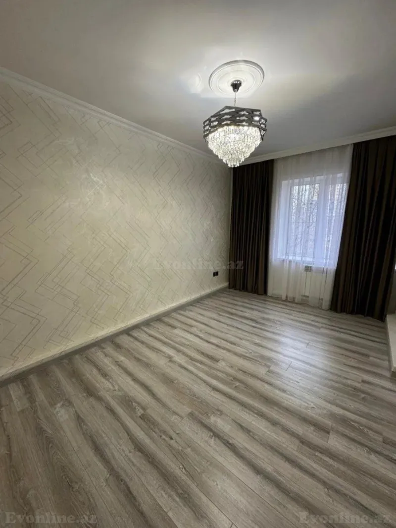 Satılır 3 otaqlı Mənzil Köhnə tikili 70 m² Nəsimi r.