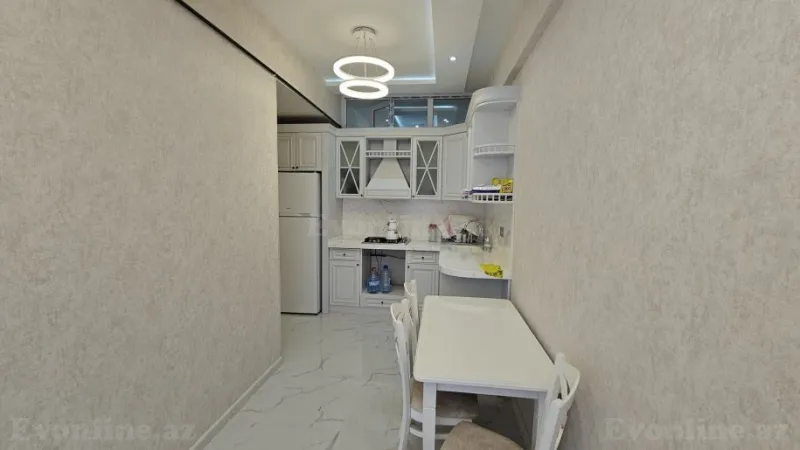 Kirayə verilir 2 otaqlı Mənzil Yeni tikili 76 m² Xətai m. - şəkil 6