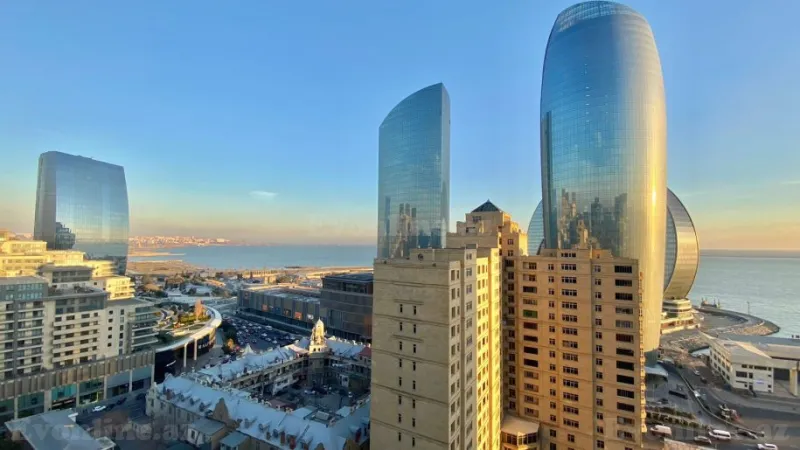 Kirayə verilir 4 otaqlı Mənzil Yeni tikili 200 m² 28 May m.