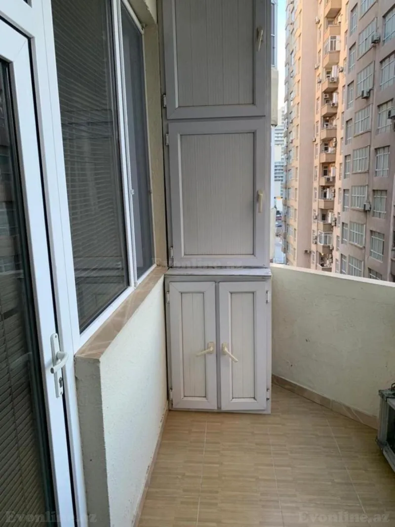 Kirayə verilir 2 otaqlı Mənzil Yeni tikili 75 m² 8 Noyabr m. - şəkil 12