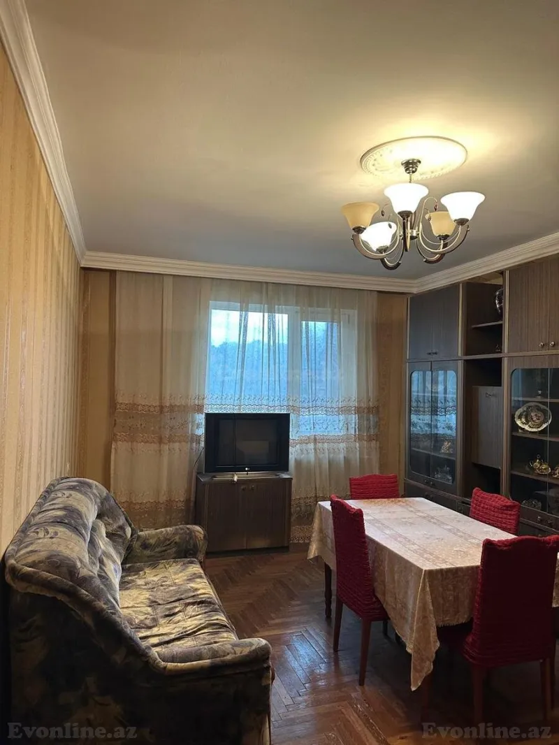 Satılır 3 otaqlı Mənzil Köhnə tikili 70 m² Həzi Aslanov m. - şəkil 3