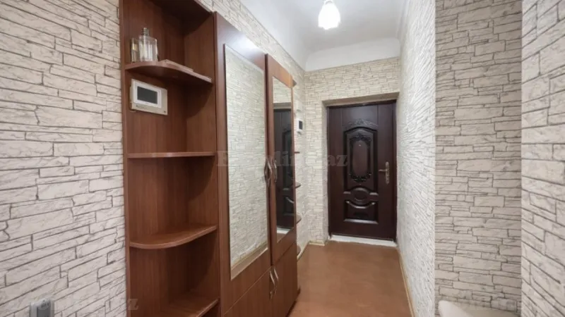 Satılır 2 otaqlı Mənzil Köhnə tikili 58 m² Neftçilər m. - şəkil 6