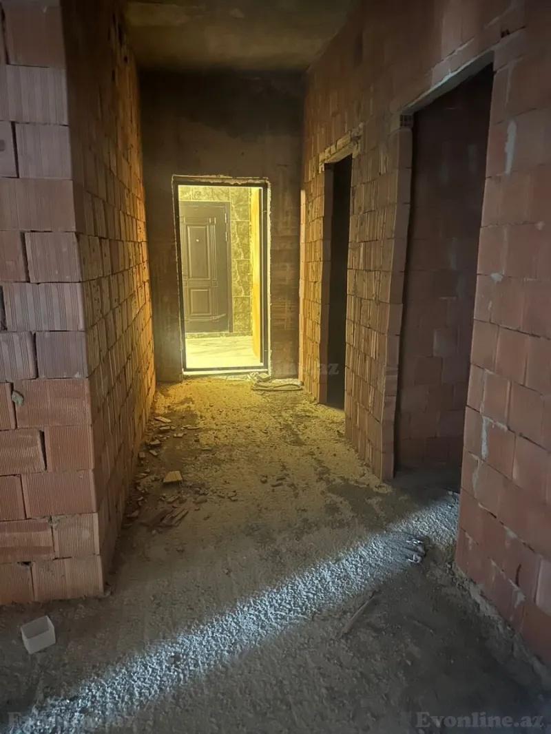 Satılır 3 otaqlı Mənzil Yeni tikili 98 m² Binəqədi r. - şəkil 2