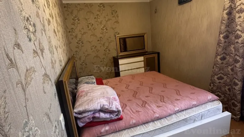 Kirayə verilir 2 otaqlı Mənzil Köhnə tikili 55 m² 8-ci mikrorayon
