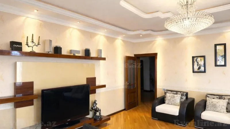 Satılır 4 otaqlı Mənzil Yeni tikili 170 m² 8 Noyabr m. - şəkil 2