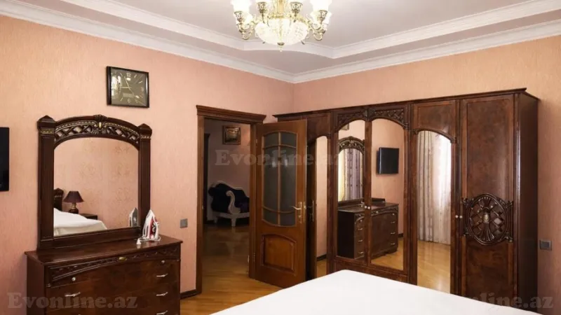 Satılır 4 otaqlı Mənzil Yeni tikili 170 m² 8 Noyabr m. - şəkil 5