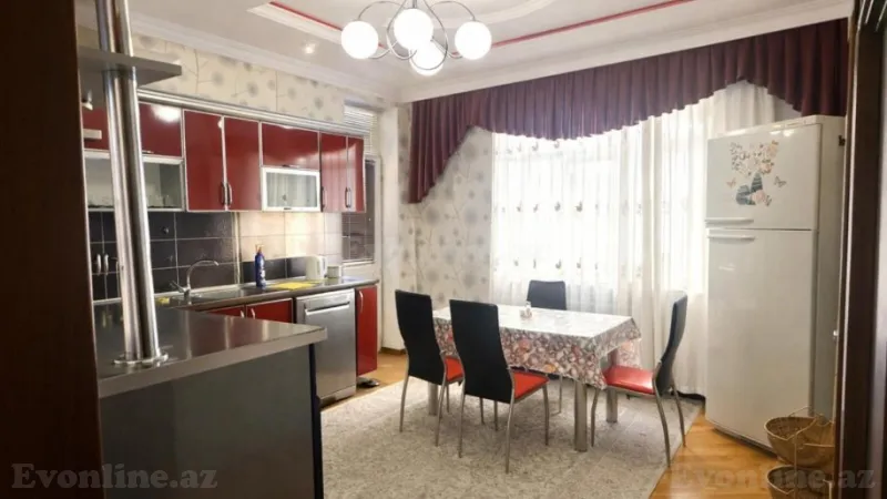 Satılır 4 otaqlı Mənzil Yeni tikili 170 m² 8 Noyabr m. - şəkil 9