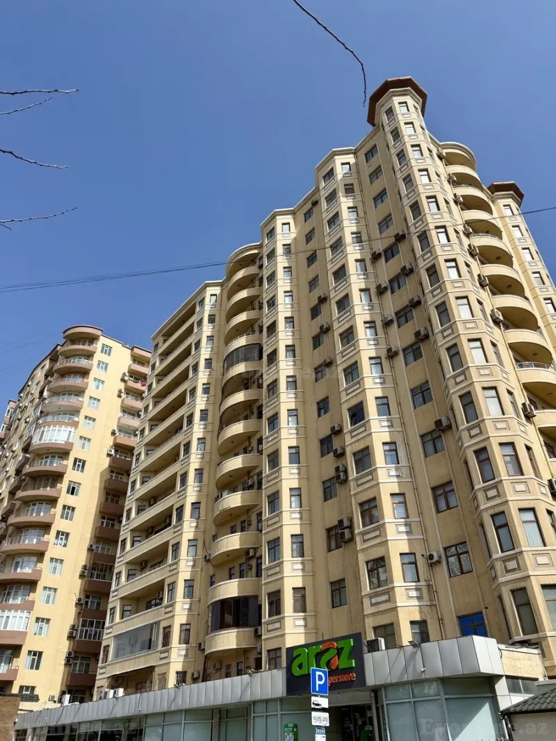 Satılır 3 otaqlı Mənzil Yeni tikili 149 m² Gənclik m. - şəkil 2