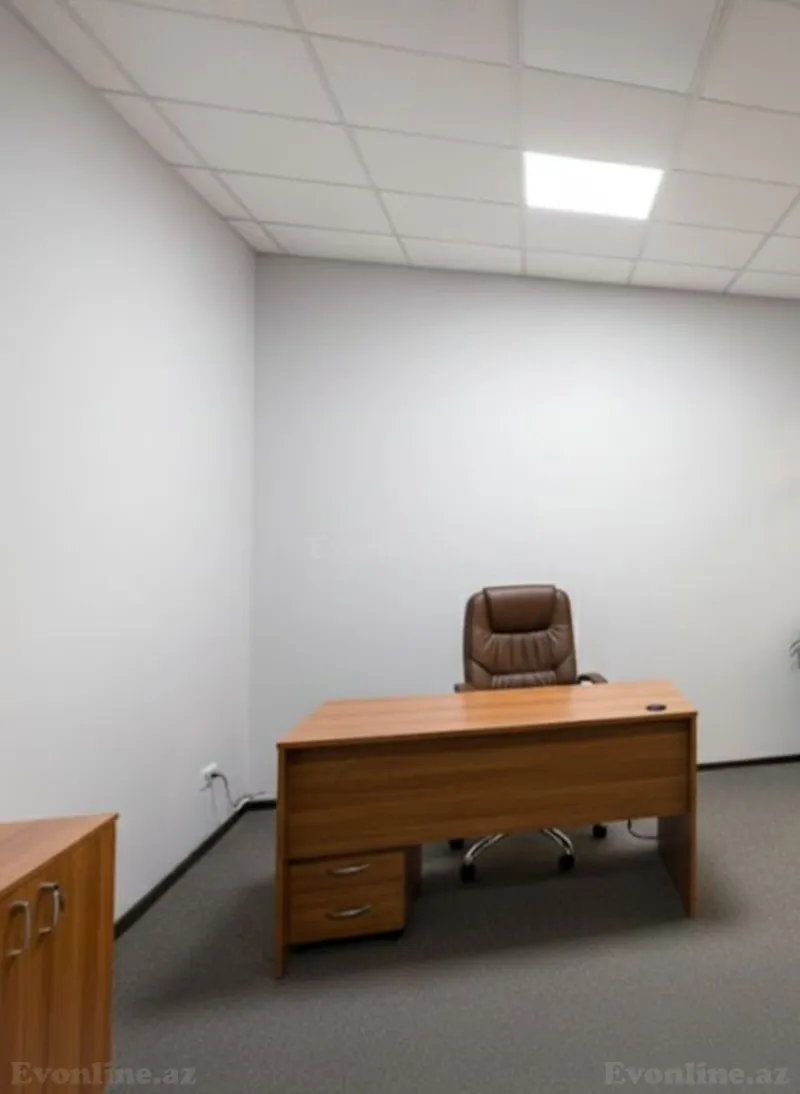 Kirayə verilir Ofis 150 m² Koroğlu m.